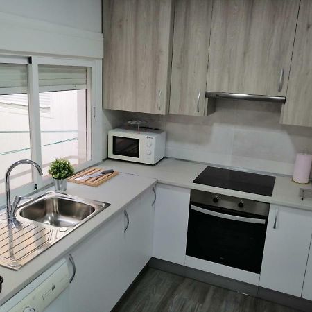 Apartamento Dos Torres Frodo - Estacionamiento Privado Gratuito Zaragoza Exterior foto