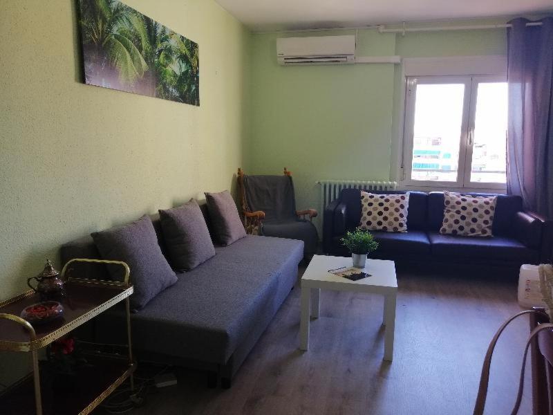 Apartamento Dos Torres Frodo - Estacionamiento Privado Gratuito Zaragoza Habitación foto